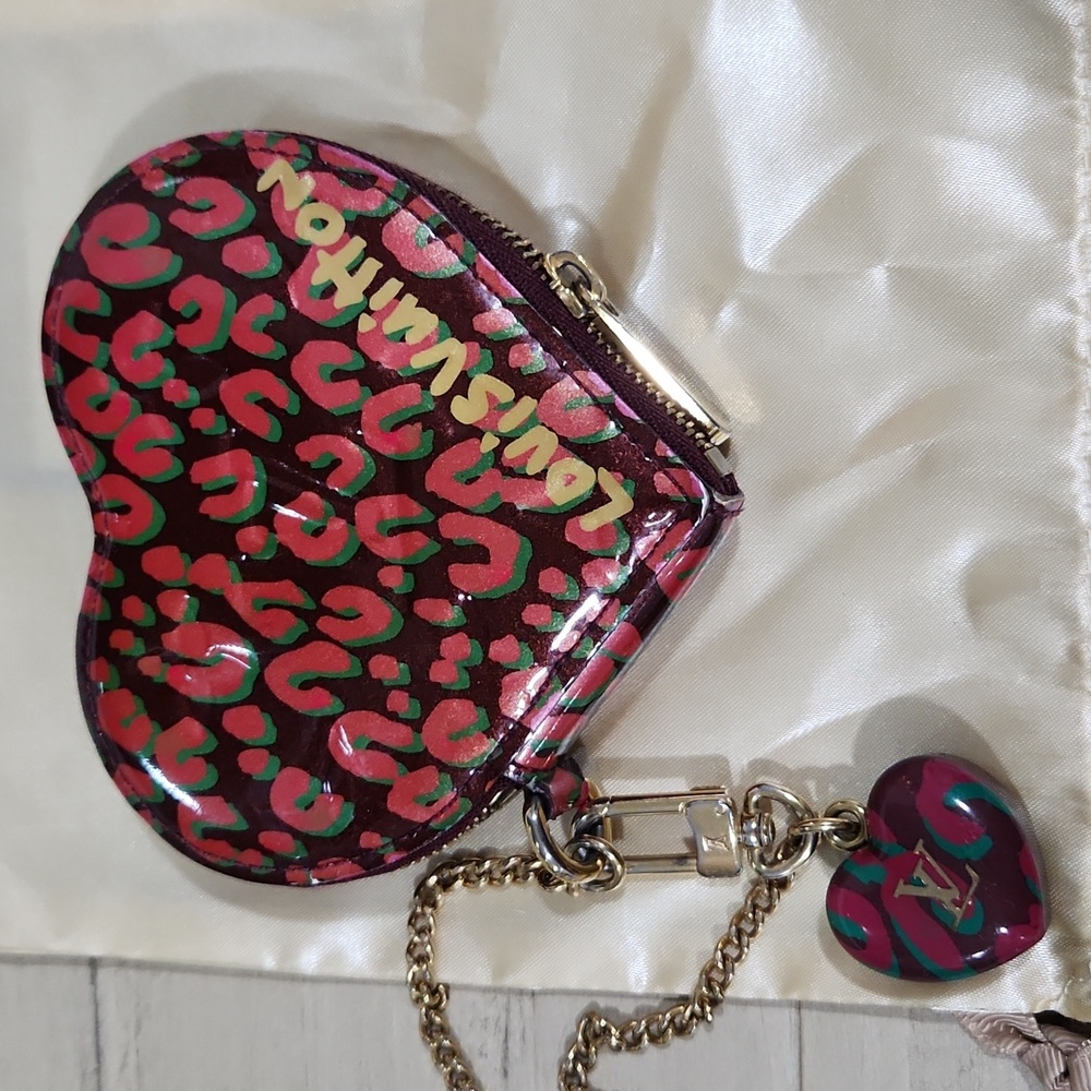 Steven Sprouse Louis Vuitton Heart Charm/Wallet With COA